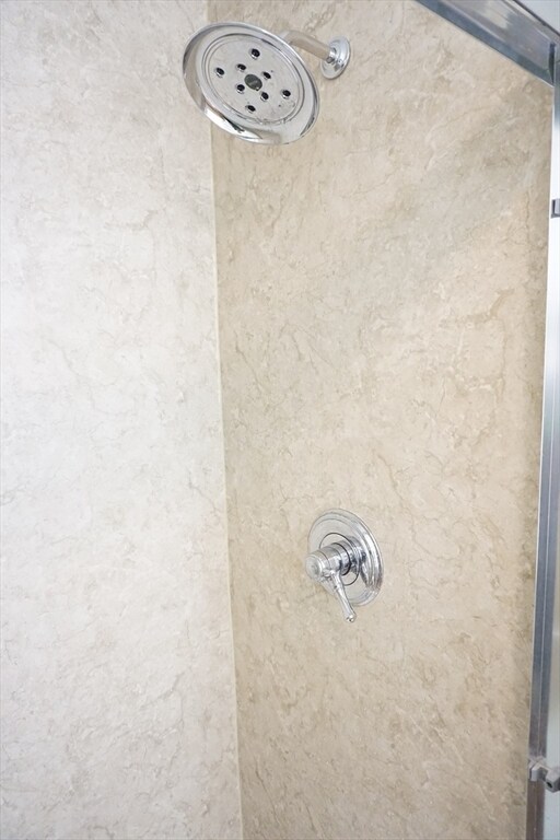 Building Photo - 21 Heritage Cir