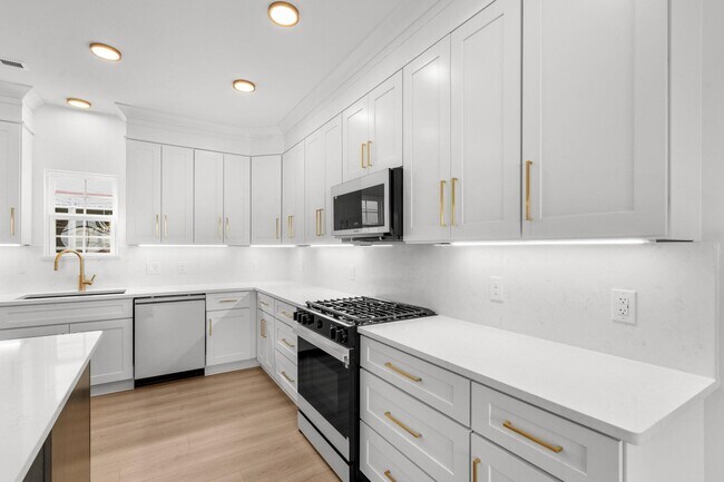 Building Photo - 113 ARBOR RIDGE CIR