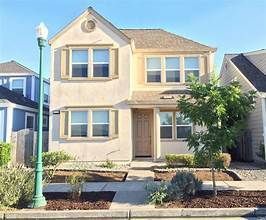 Primary Photo - 2527 N Village Dr