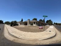 Building Photo - 2322 E Vassar Dr