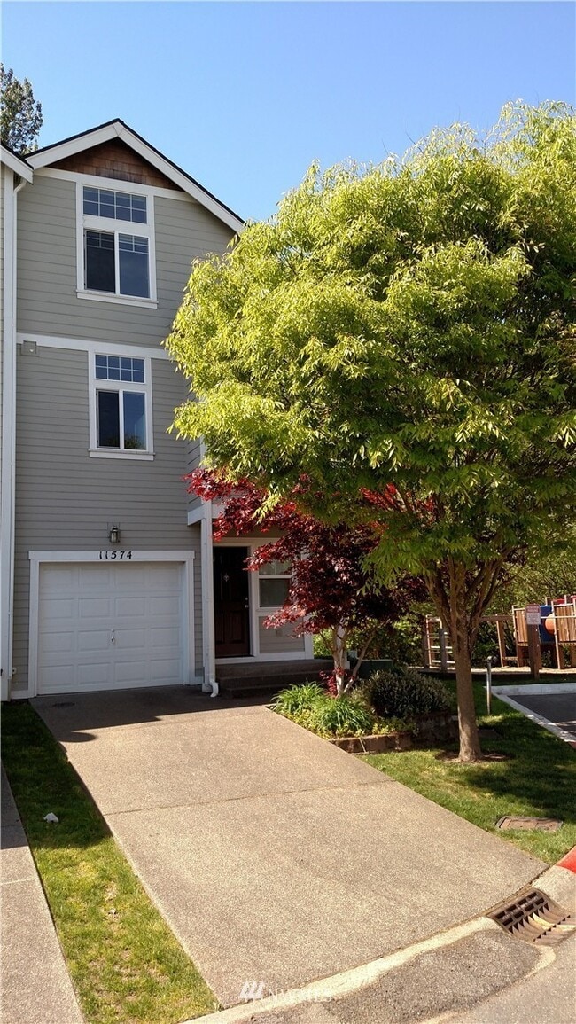 Primary Photo - 11574 SE 170th Ct