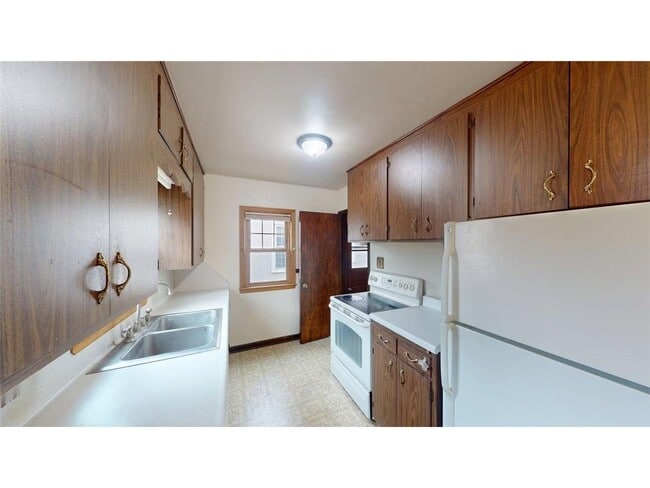 Building Photo - 2849 Jersey Ave S