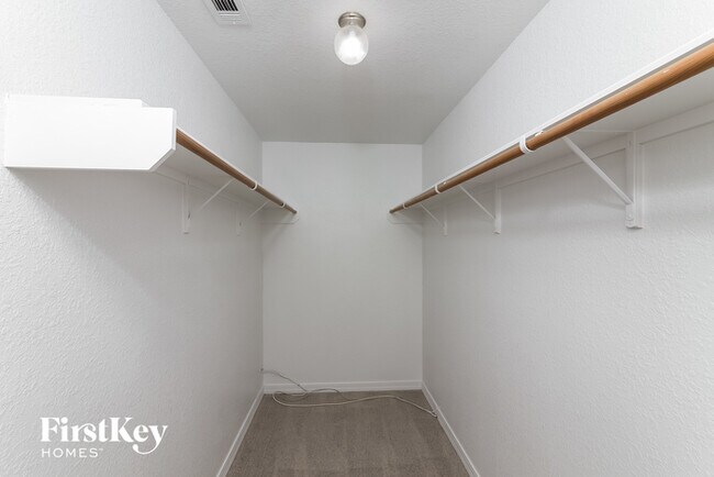 Building Photo - 5858 Blonde Canyon