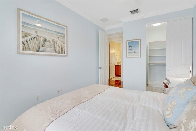 Building Photo - 3 br, 2.5 bath House - 1379 Ramsey Way