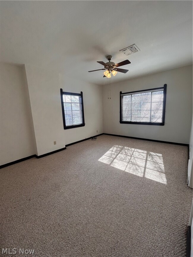 Building Photo - 1707 W 31st Pl