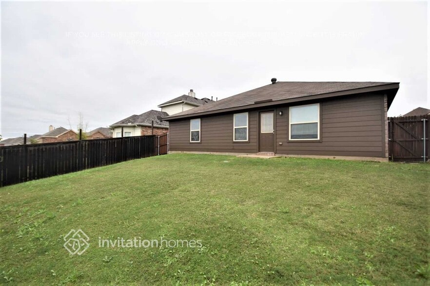 Building Photo - 4904 Galley Cir