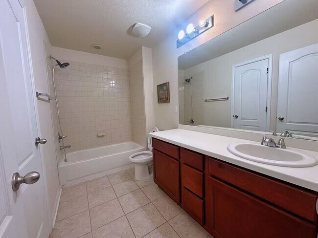 Building Photo - 3 bedroom, 2 bathroom single family house in Thornton