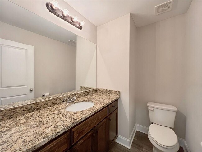 Building Photo - 5332 Lawson Lake Dr