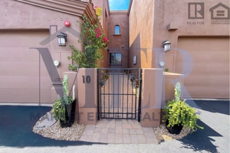Building Photo - 3Bed/2.5Bath Townhouse in Carefree! $4499 MOVE-IN SPECIAL! Move-In Ready on 04/09/2026!