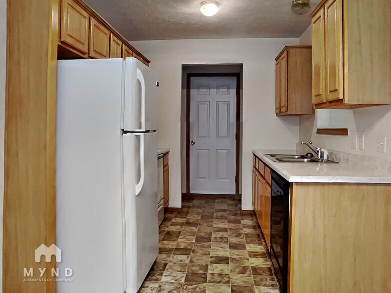 Building Photo - 1719 Windmill Way