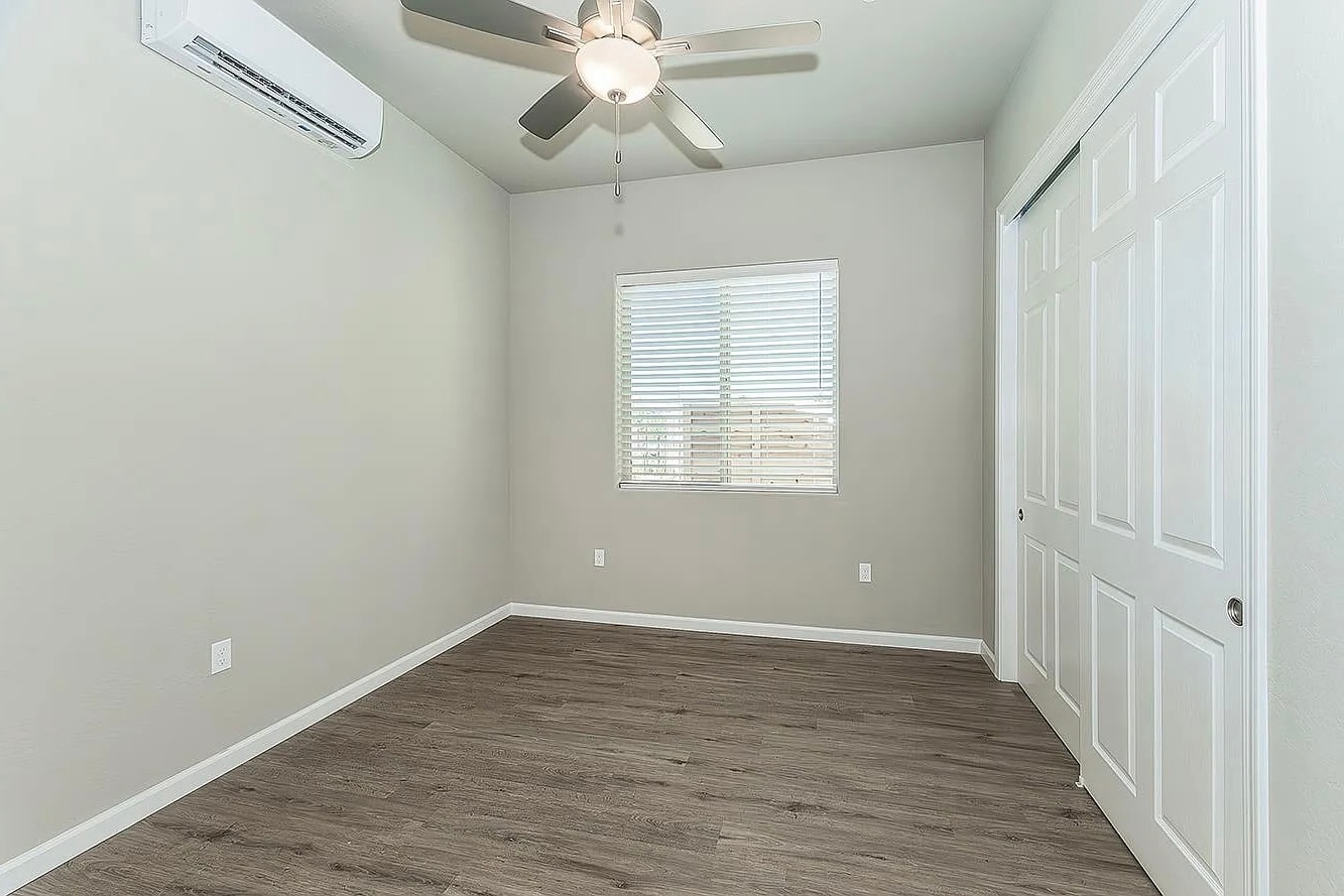 Building Photo - 6016 E Sussex Way