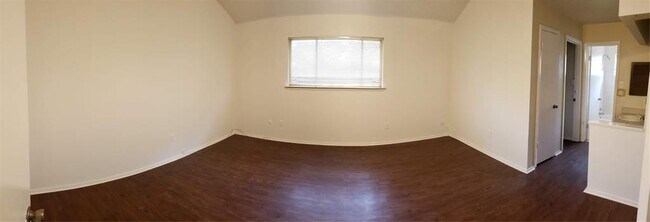 Building Photo - 5843 Sunnygate Dr