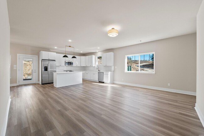 Building Photo - 101 Sea Ray