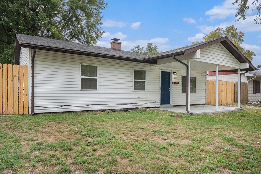 Primary Photo - 126 Saint Robert Dr