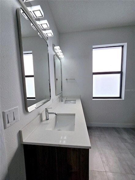 Building Photo - 7573 Gesualdo Ct