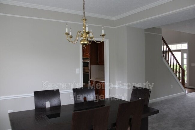 Building Photo - 1614 Albert Dr