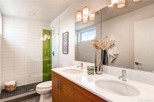 Building Photo - Stunning 2 Bedroom Modern Townhouse in Magnolia, Available Now!