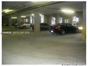 Building Photo - 6001 SW 70th St