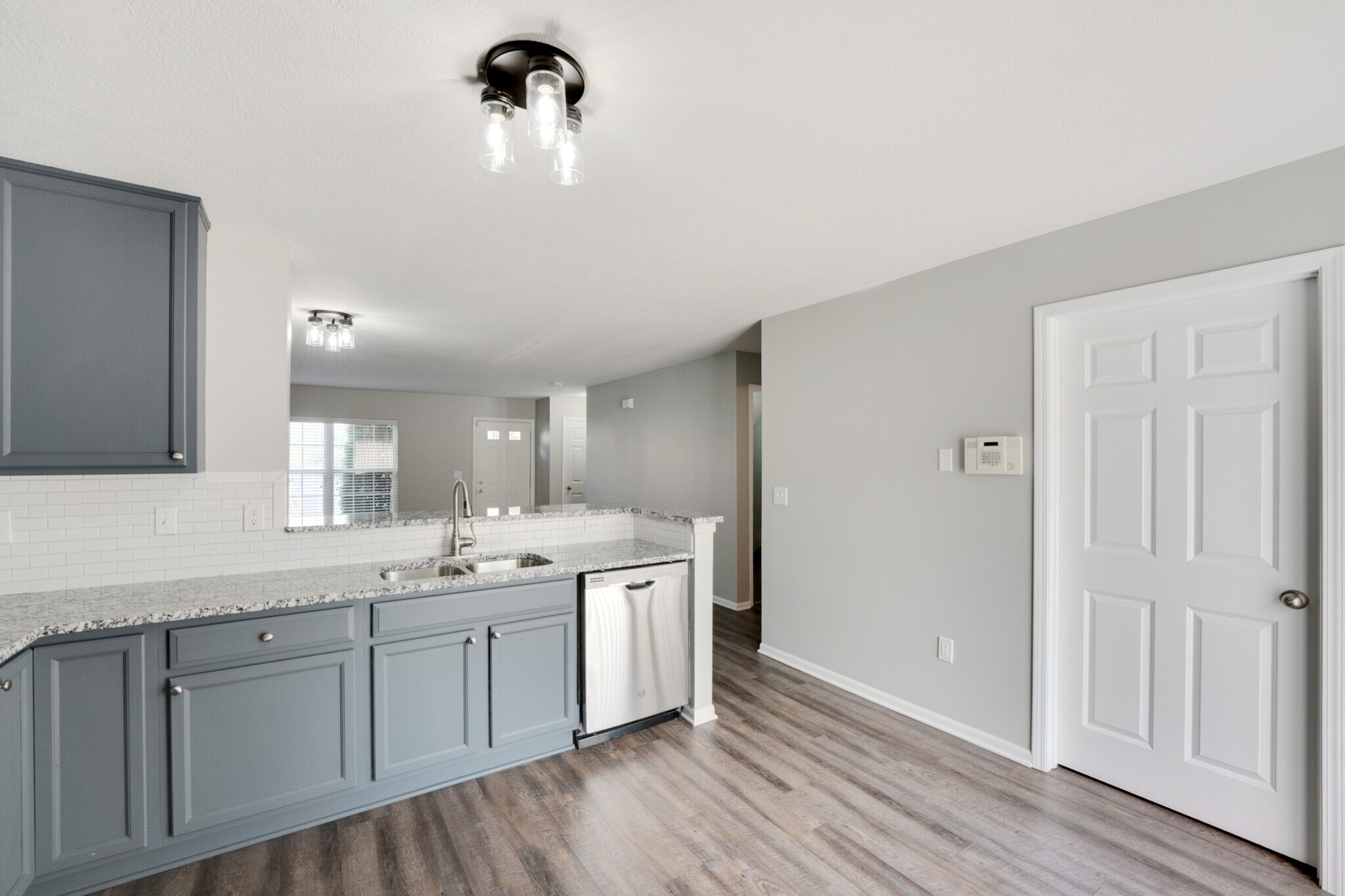 Building Photo - 5757 High Rock Dr