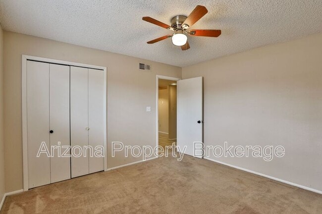 Building Photo - 1248 N Gaylord Cir