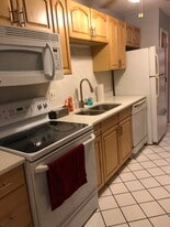 Building Photo - 1140 Ferdinand Ave Apt 9