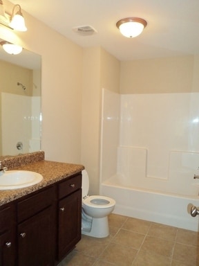 Building Photo - Great Home in Lakeview Subdivision-McCalla, AL... View with 48 Hours Notice!