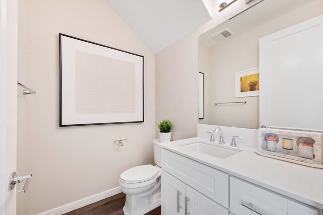 Building Photo - 4384 Paxton Pl