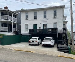 Building Photo - 8 N High St