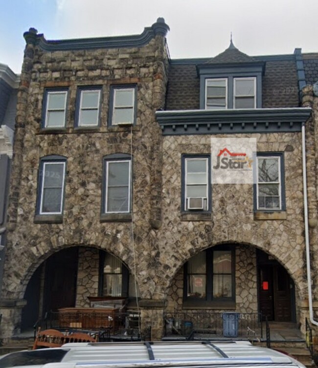 Building Photo - 1236 Perkiomen Ave