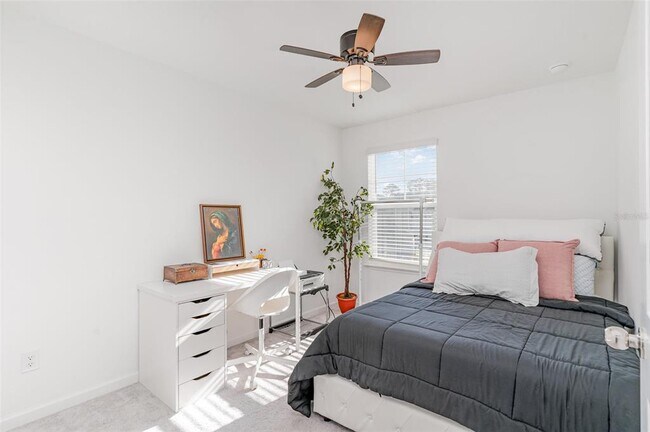 Building Photo - 710 NW 126th Terrace