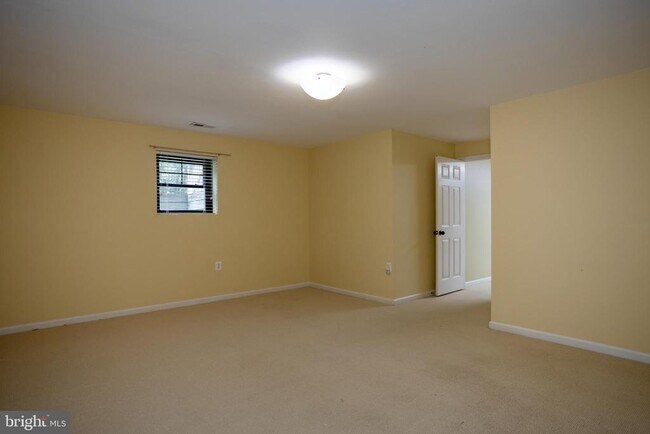 Building Photo - 1411 Campbell Ct NE
