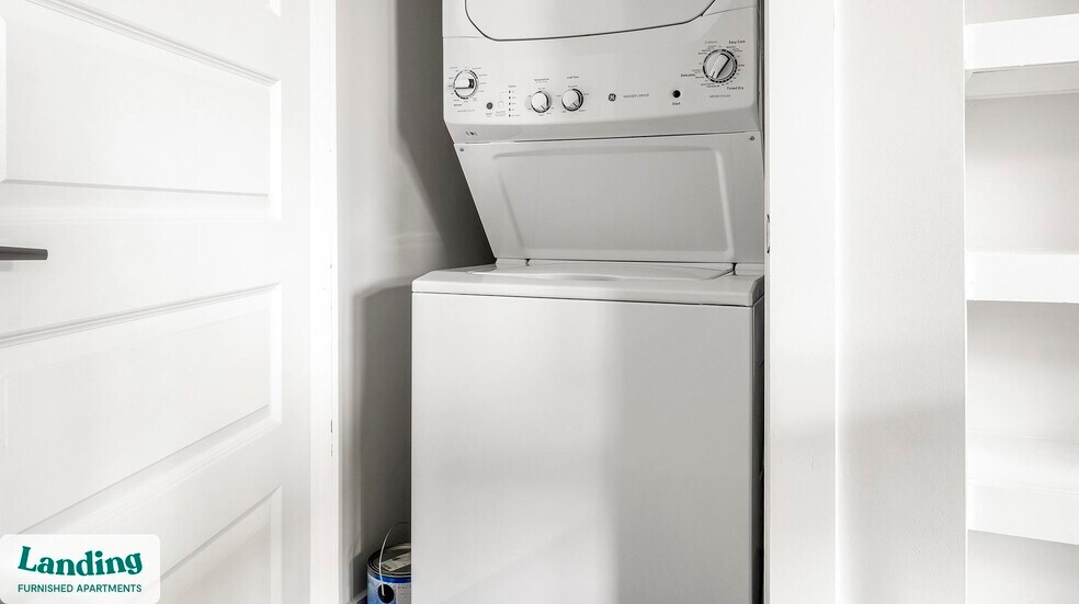 Building Photo - 6025 Riverview Rd SE