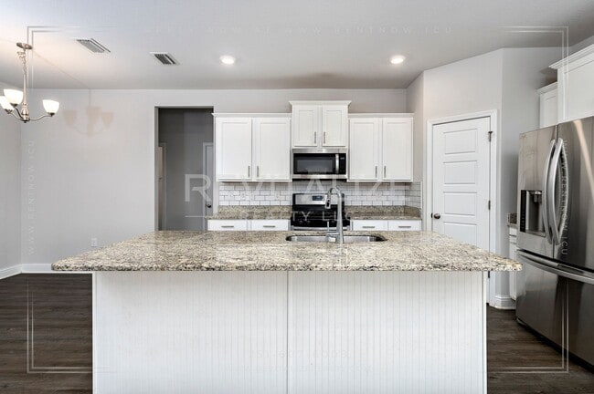 Building Photo - Modern 4BR 2 BA Home in Spanish Fort