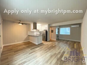 Building Photo - Fully remodeled studio apartment in gated ...