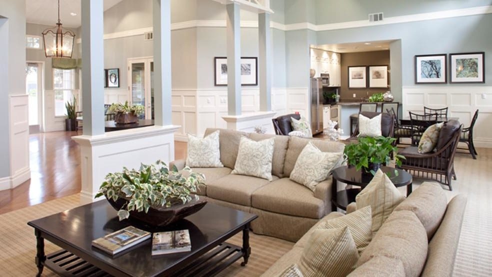 Creekside Village Resident Lounge - Creekside Village