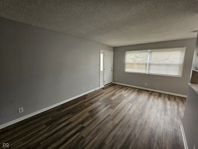 Building Photo - 6476 Lupine Terrace