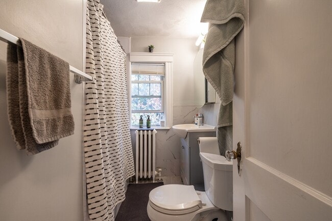 Building Photo - 22 Potomac St