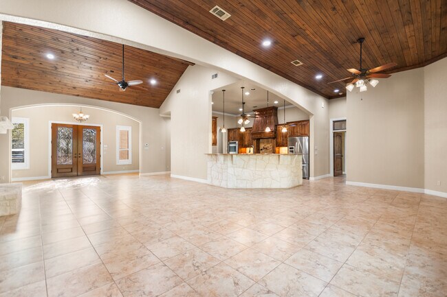 Building Photo - 25815 Ralph Fair Rd