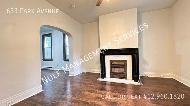 Building Photo - Avalon 2bed/1bath in a converted Victorian...