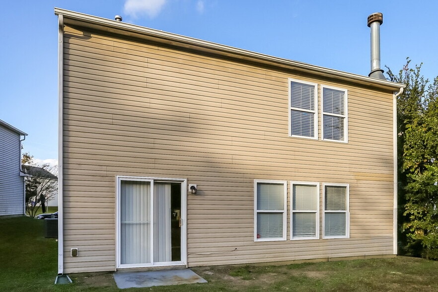 Building Photo - 4030 Kellybrook Dr