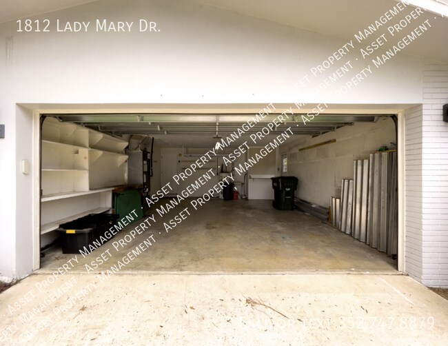 Building Photo - 1812 Lady Mary Dr