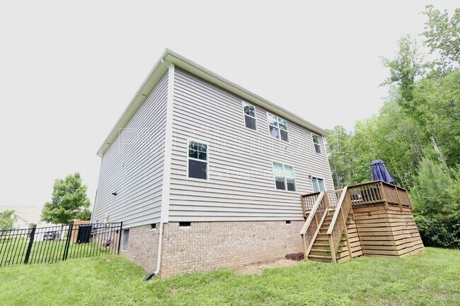 Building Photo - 5918 Brailen Dr