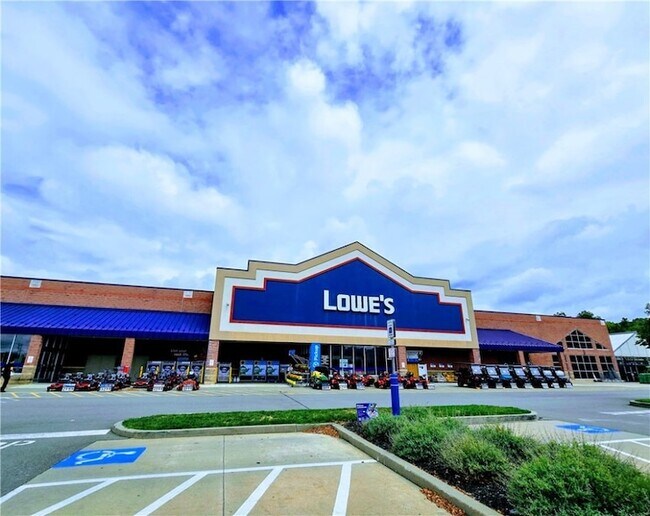Building Photo - 403 Cranford Wy