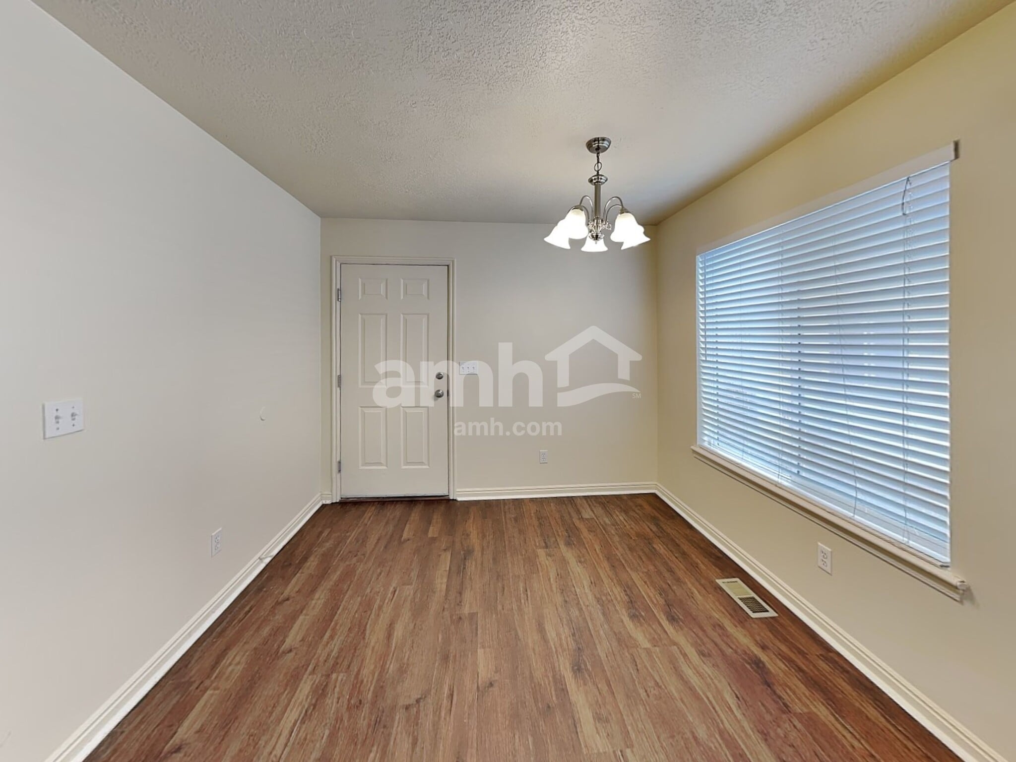 Building Photo - 4029 Dillon's Dr