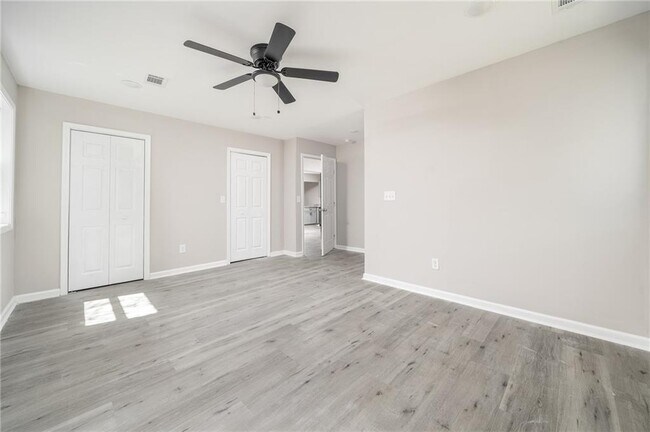 Building Photo - 665 S Eugenia Pl NW