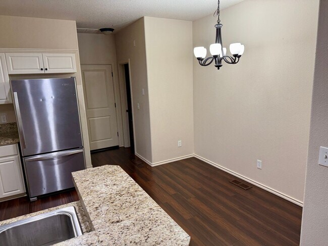 Building Photo - Bethany Village-Two bedroom TH Delight