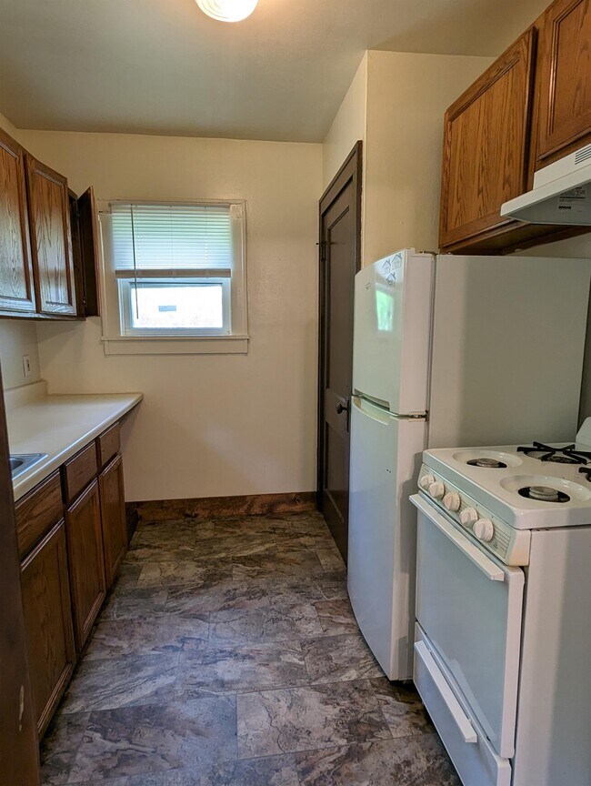 Building Photo - 203 Webster Ave