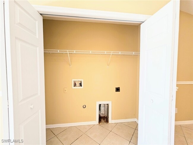 Building Photo - 228 Hightower Ave S