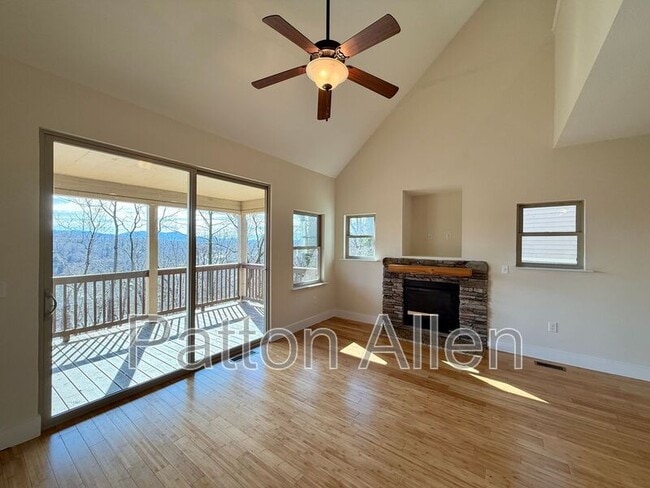 Building Photo - 12 Conscious Way