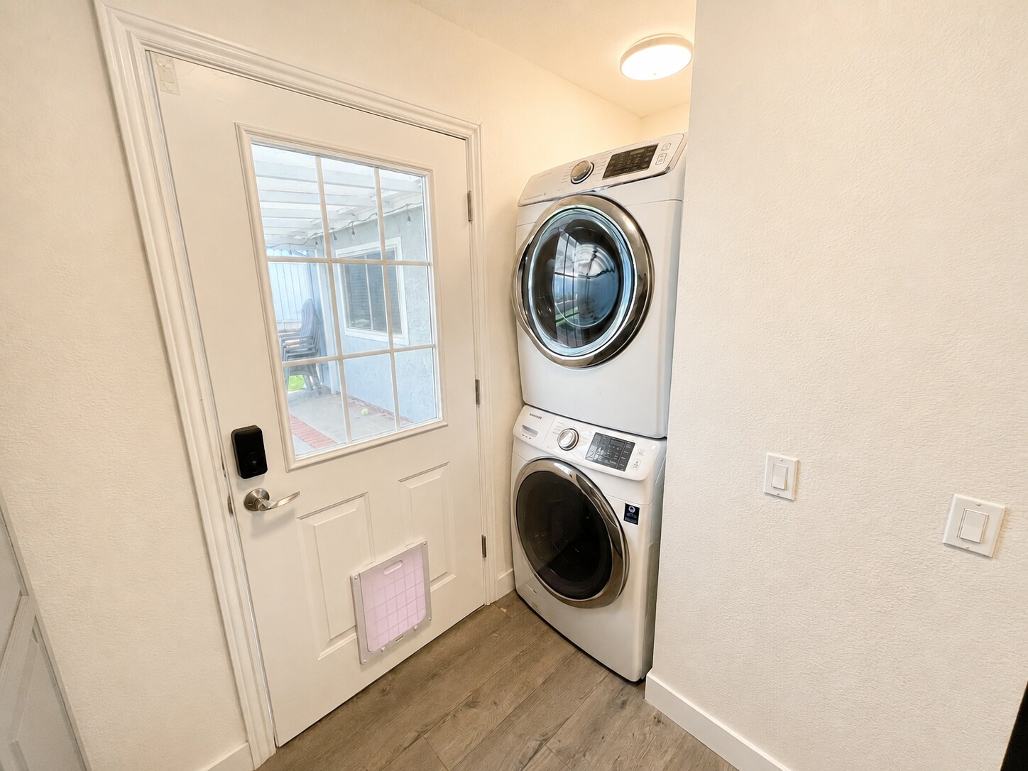 Building Photo - 30020 Santa Cecilia Dr